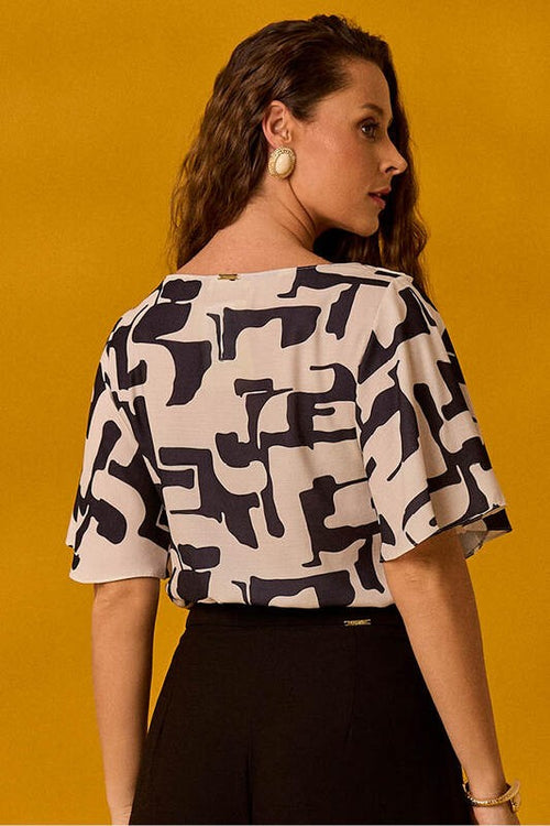 Carregar imagem 1 na visualização da galeria. Blusa Semicropped Com Mangas Amplas