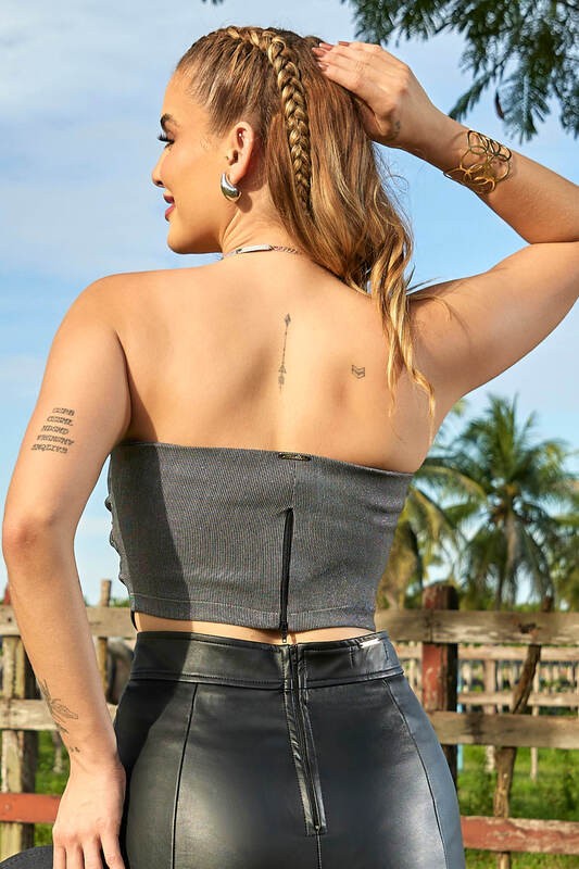 Blusa Corselet Sem Alca Com Recorte