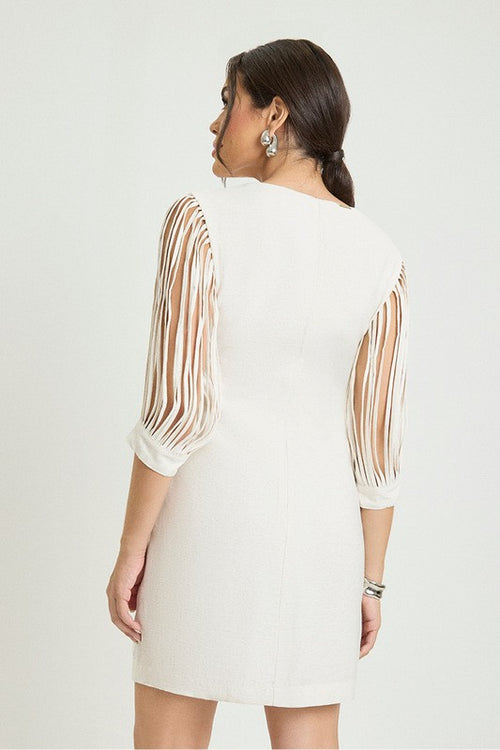 Carregar imagem 1 na visualização da galeria. Vestido  Com Manga Diferenciada