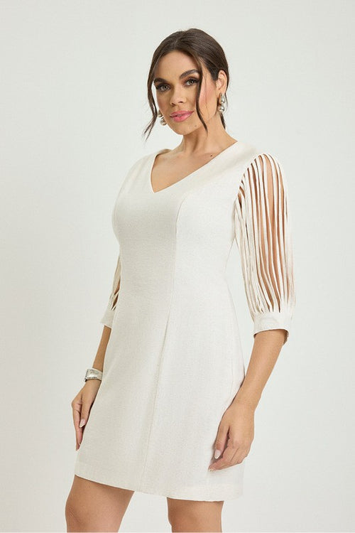 Carregar imagem 1 na visualização da galeria. Vestido  Com Manga Diferenciada