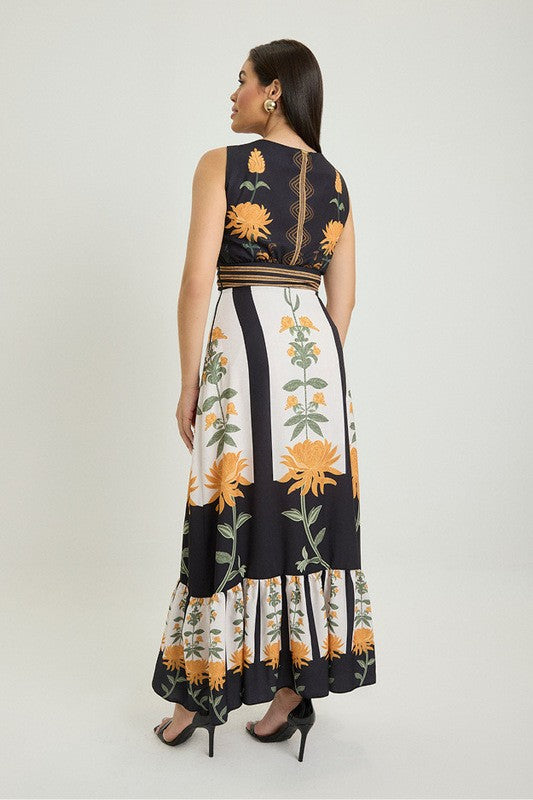 Vestido Plano Longo Com Decote Canoa