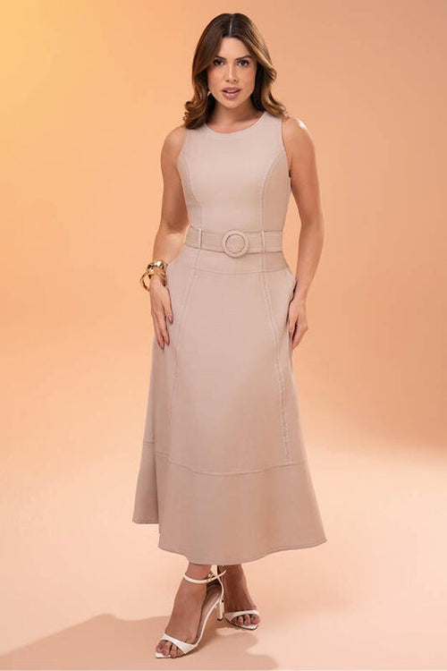 Carregar imagem 1 na visualização da galeria. Vestido Midi Cavado Com Cinto