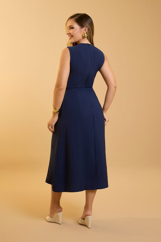 Vestido Com Botoes Cobertos