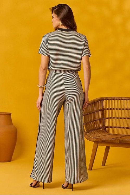 Carregar imagem 1 na visualização da galeria. Conjunto Blusa Com Calca Blusa E Calca Em Malha
