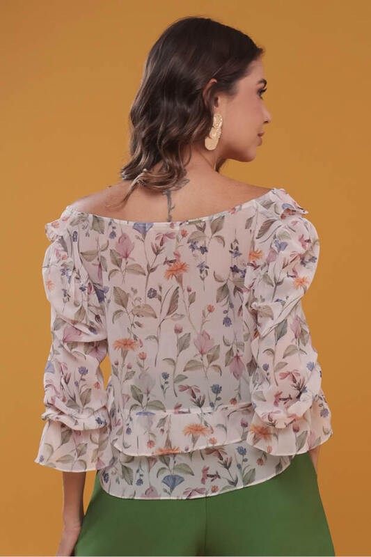 Blusa Bata Semi Cropped
