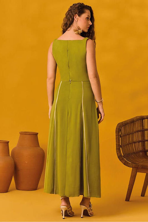Carregar imagem 1 na visualização da galeria. Conjunto Blusa Com Vies Aplicados E Saia Cropped