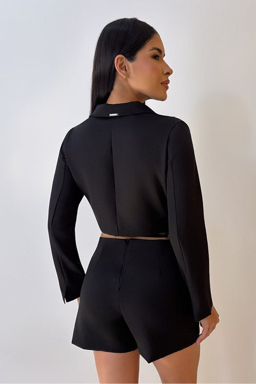 Carregar imagem 1 na visualização da galeria. Conjunto De Blazer Curto E Short Com Corrente