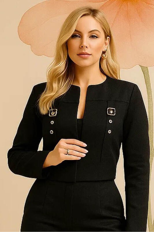 Outwear Jaqueta Curta Com Manga Longa E Fivela