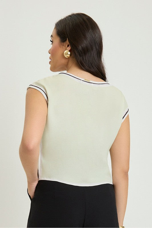 Blusa Ampla Com Gola Redonda