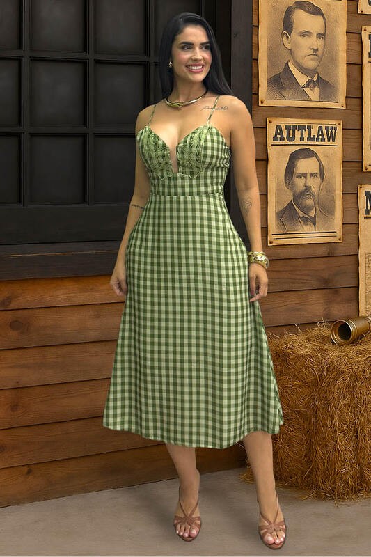 Vestido Midi Com Bordado Busto