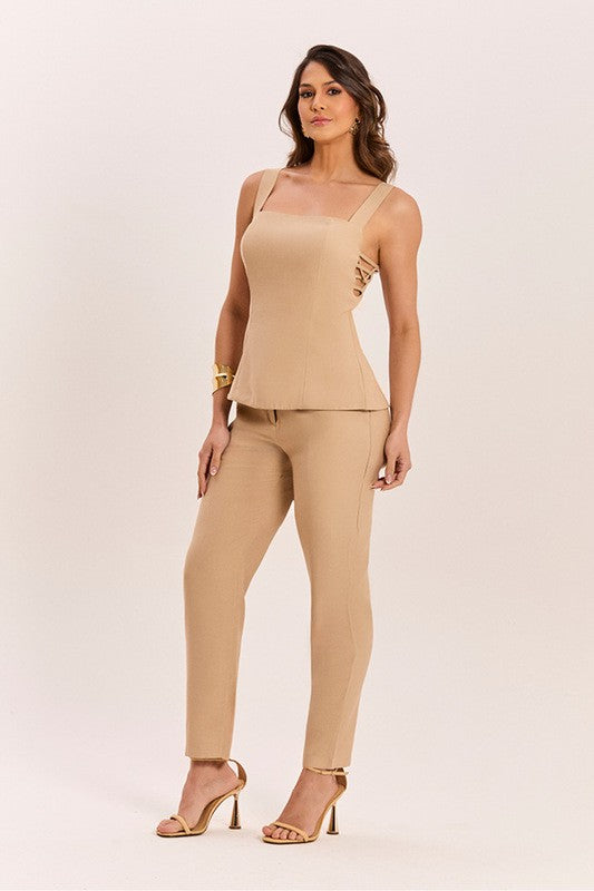 Conjunto Blusa Com Vazados Laterias E Calca