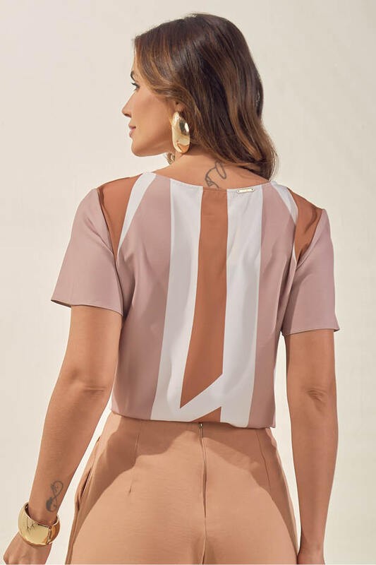 Blusa Baby Com Manga Curta