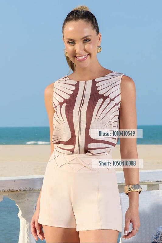 Short Com Cos De Detalhes