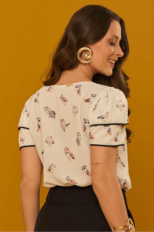 Blusa Baby Look Com Manga Dupla