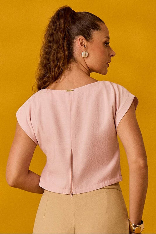 Carregar imagem 1 na visualização da galeria. Blusa Semi Cropped Ampla Com Bicos
