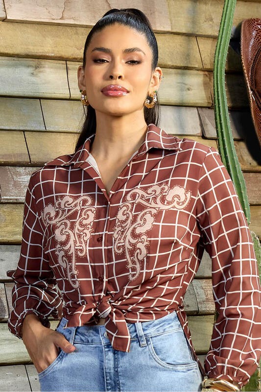 Blusa Camisa  Ajustada Com Mangas Longas