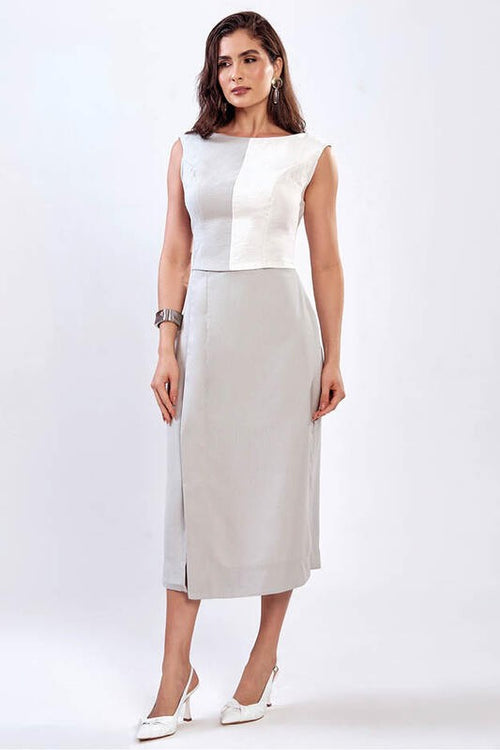 Carregar imagem 1 na visualização da galeria. Conjunto De  Blusa Cavada Gola Alta E Saia Midi
