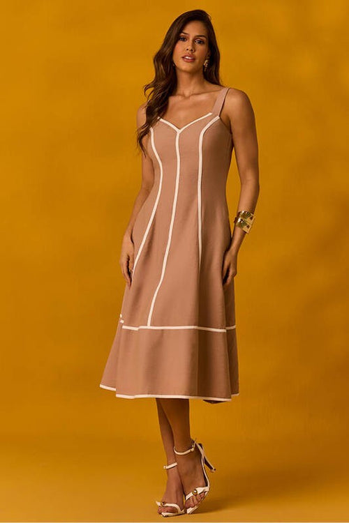 Carregar imagem 1 na visualização da galeria. Vestido Midi Com Vieses  Contrastantes