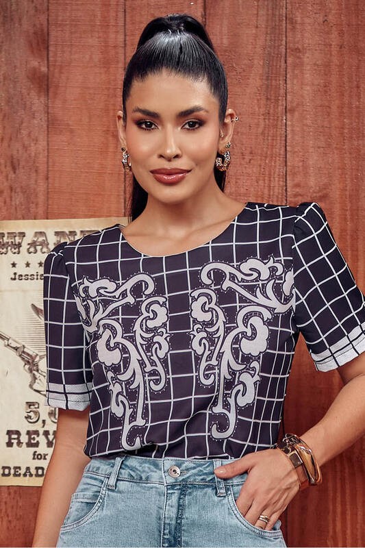 Blusa Baby Look  Xadrez
