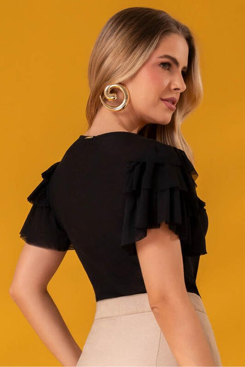Carregar imagem 1 na visualização da galeria. Blusa Baby Look Em Tule Com Babados