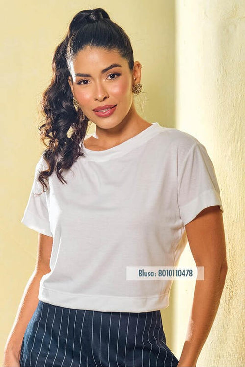 Carregar imagem 1 na visualização da galeria. Blusa Baby Ampla  Quadrada
