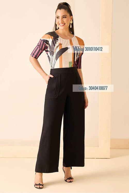 Carregar imagem 1 na visualização da galeria. Blusa Ampla E Punhos Longos