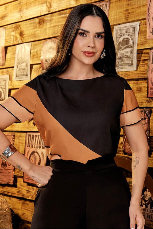 Blusa Baby Look Com Decote Canoa