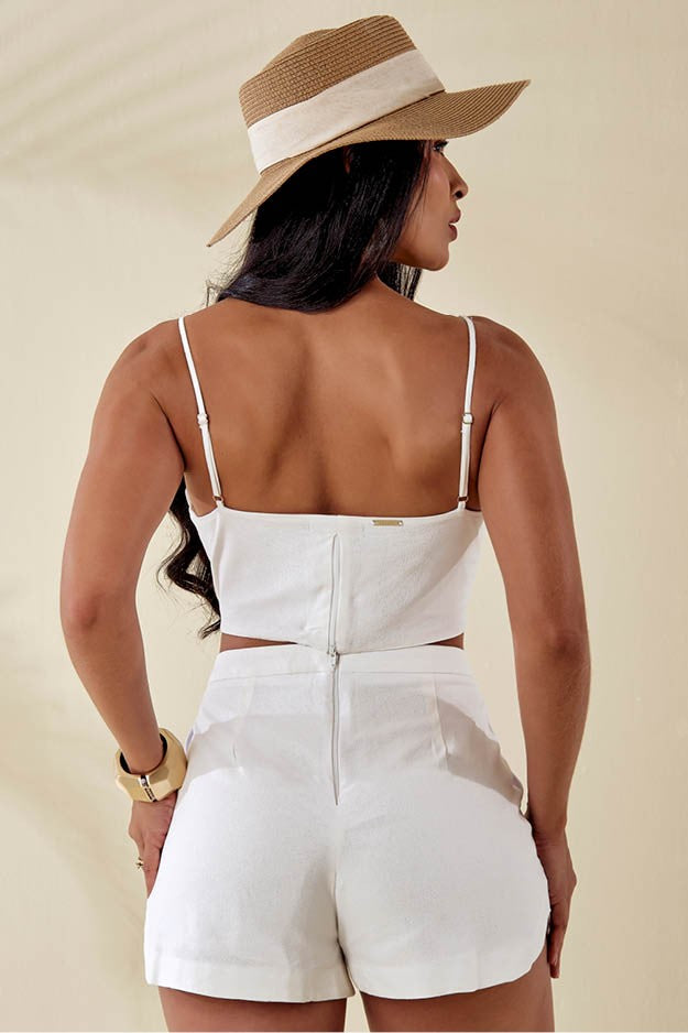 Conjunto De Top Com Vivo Nos Recortes