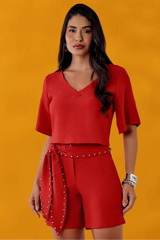 Conjunto Blusa Cropped Com Pesponto E Bermuda